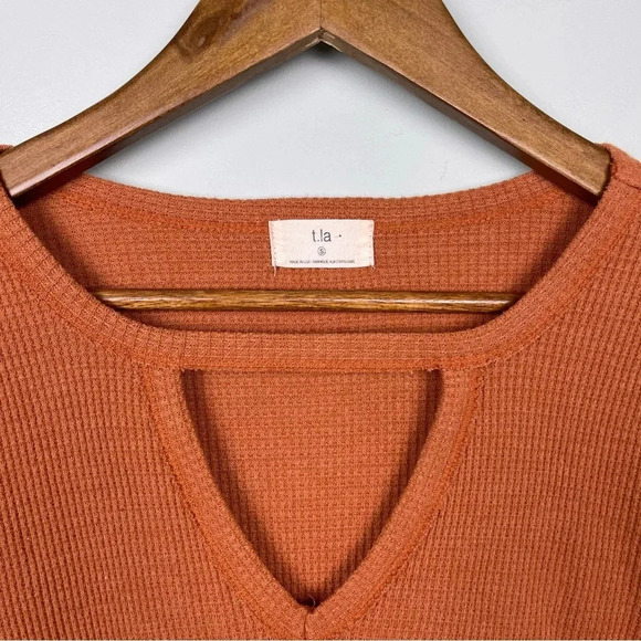 Anthropologie T.La Nadia Waffle Knit Cut-Out Top - Picture 6 of 6